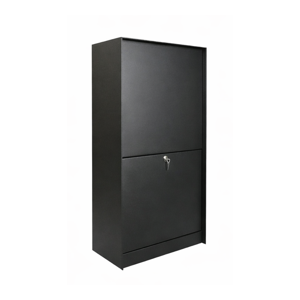 Dropbox Medium Front brievenbus in RAL9005TXT kleur. Duurzame en weerbestendige buitenbrievenbus van hoogwaardige kwaliteit, met modern ontwerp en ruime capaciteit voor brieven en pakketjes.
